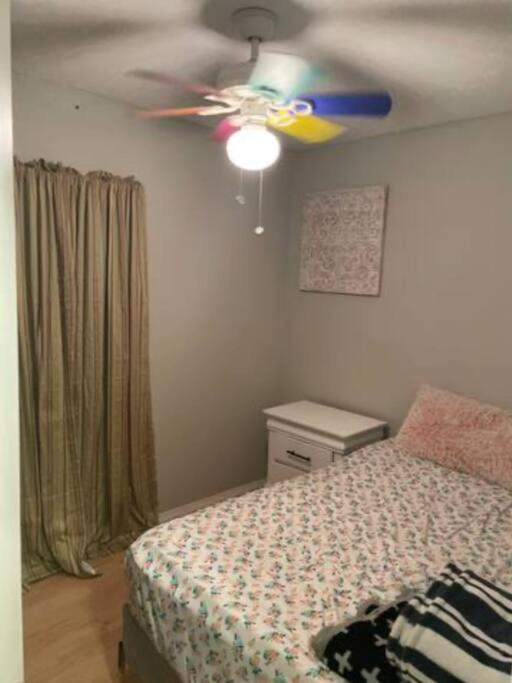 Great Getaway 2 Story Home! Harlingen Tx מראה חיצוני תמונה