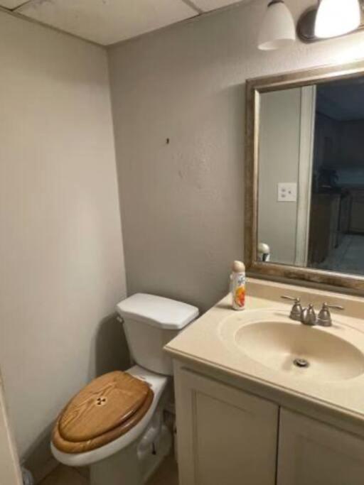 Great Getaway 2 Story Home! Harlingen Tx מראה חיצוני תמונה